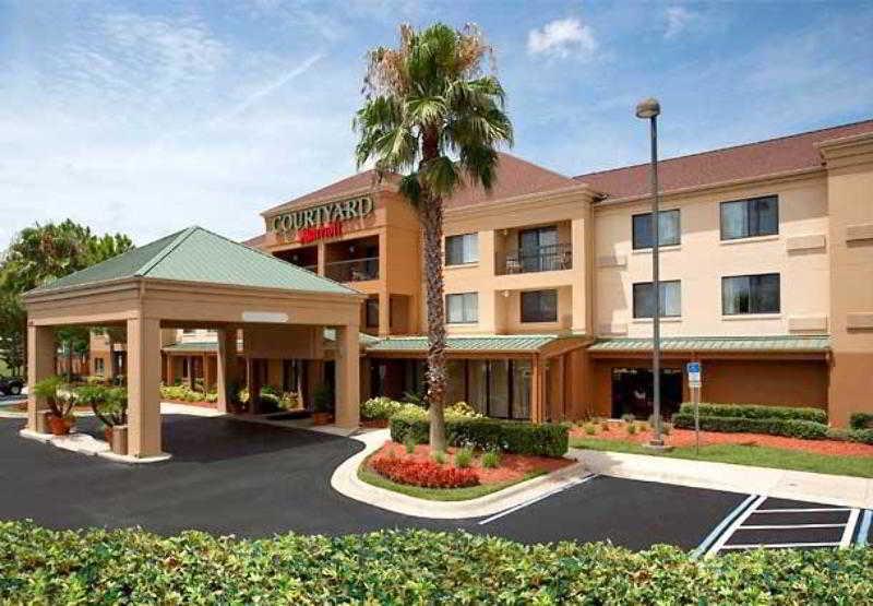 Courtyard By Marriott Daytona Beach Speedway/Airport Exterior photo