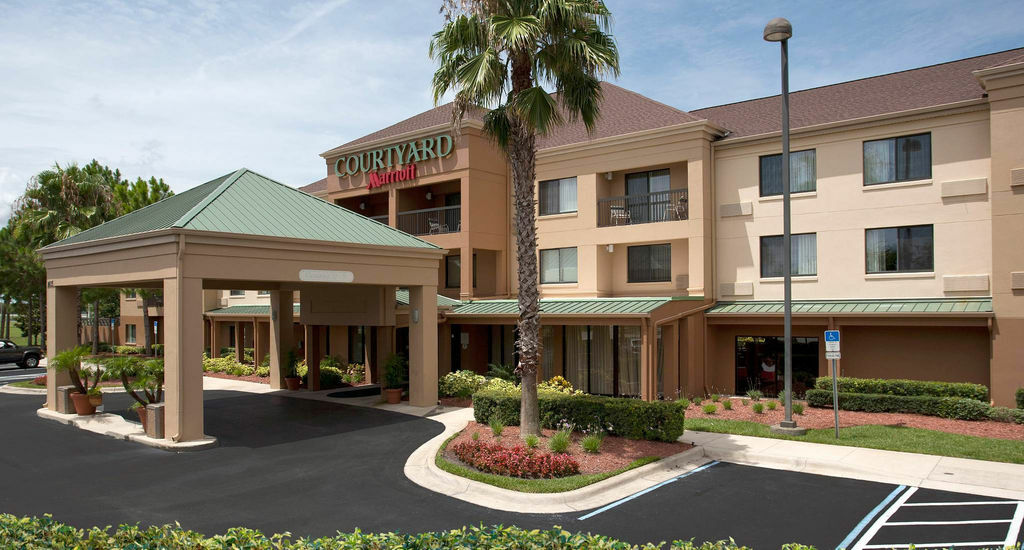 Courtyard By Marriott Daytona Beach Speedway/Airport Exterior photo
